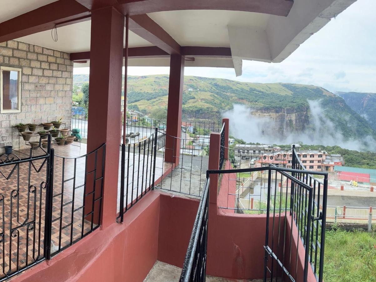 Ellington Apartment Cherrapunji